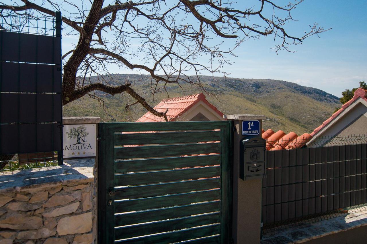 Holiday Home Moliva Sitno Donje Buitenkant foto