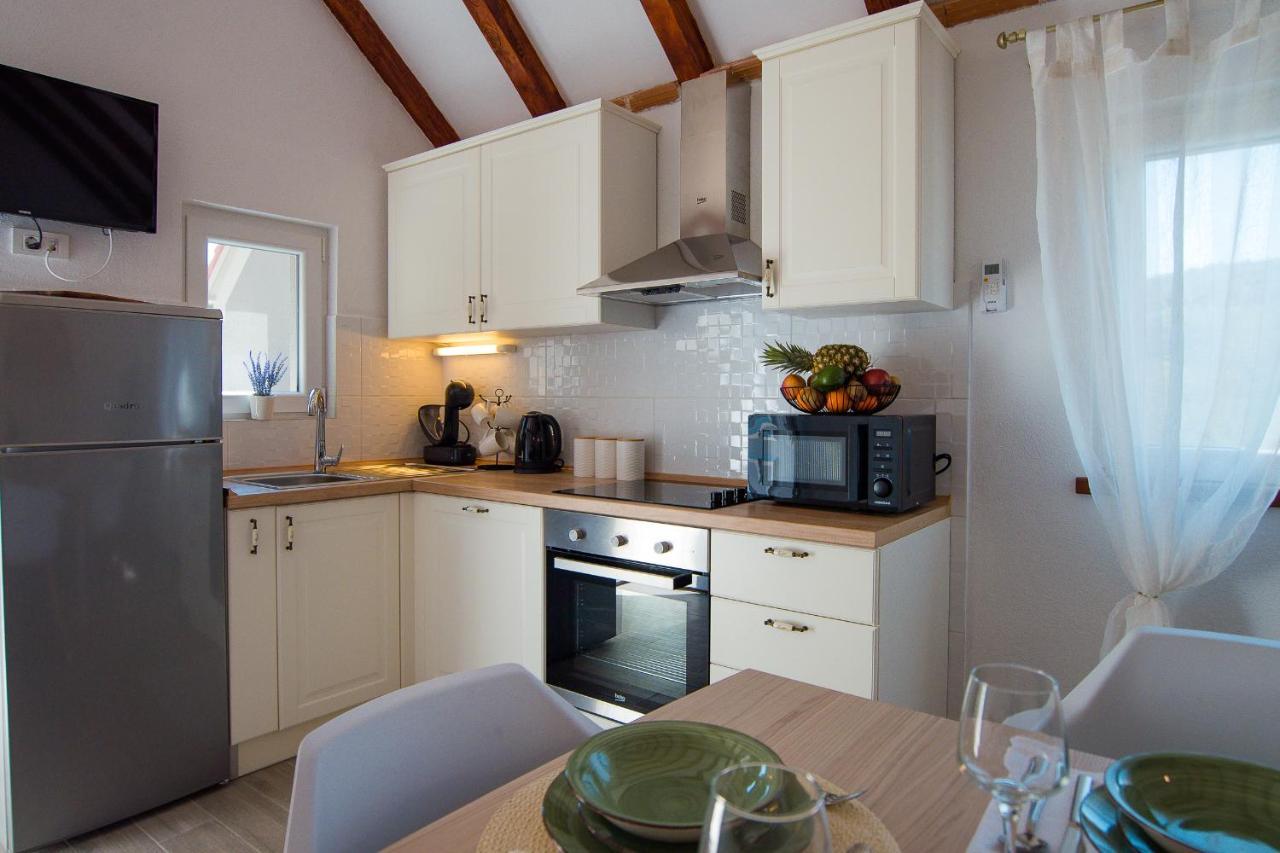 Holiday Home Moliva Sitno Donje Buitenkant foto