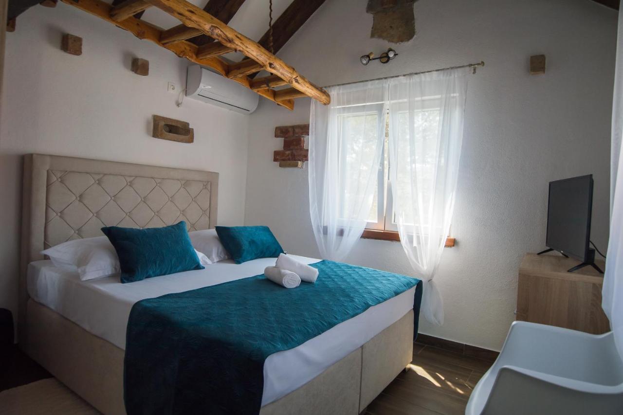 Holiday Home Moliva Sitno Donje Buitenkant foto