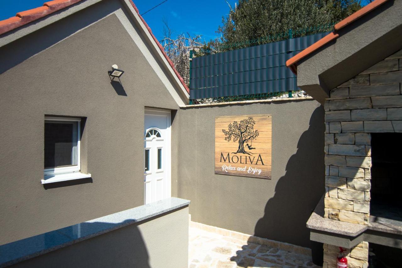 Holiday Home Moliva Sitno Donje Buitenkant foto