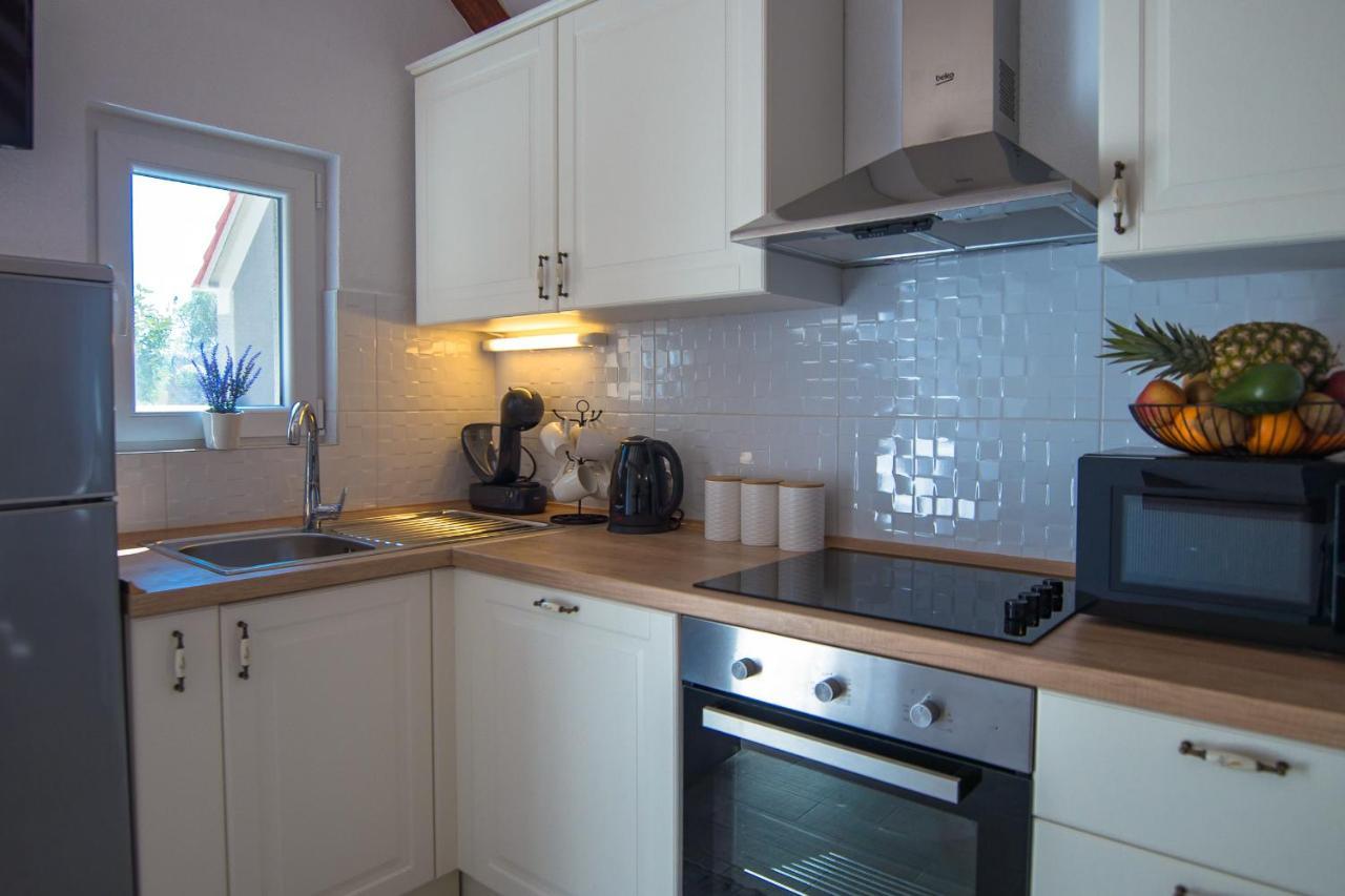 Holiday Home Moliva Sitno Donje Buitenkant foto