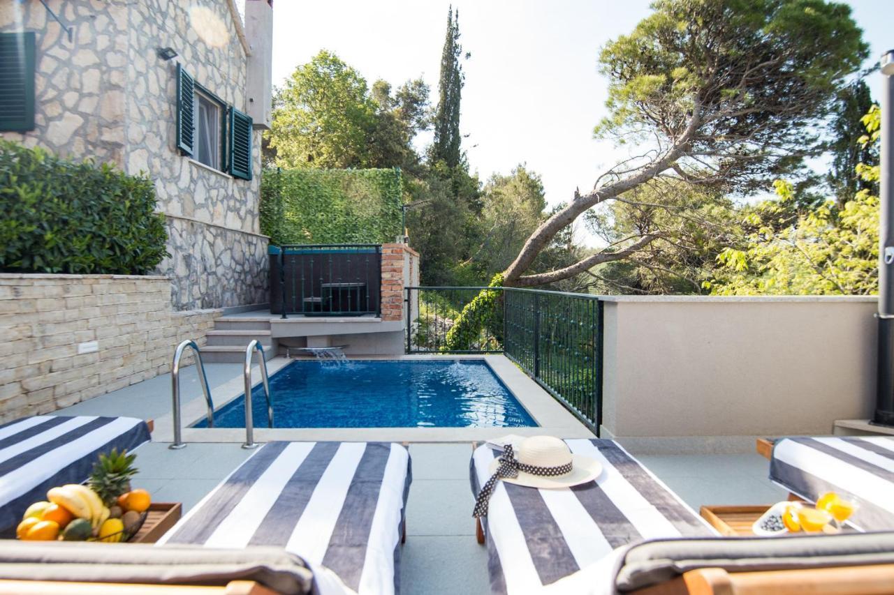 Holiday Home Moliva Sitno Donje Buitenkant foto